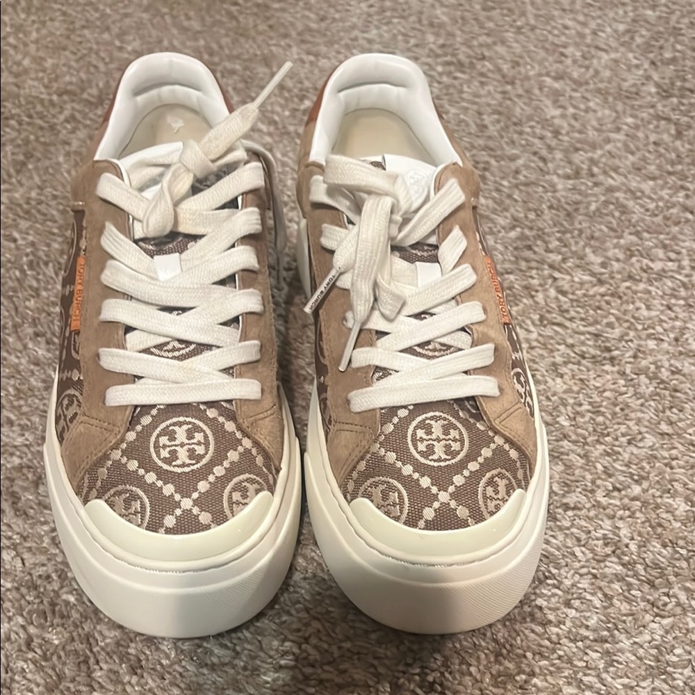 Tory Burch Tan and White Patterned Sneakers